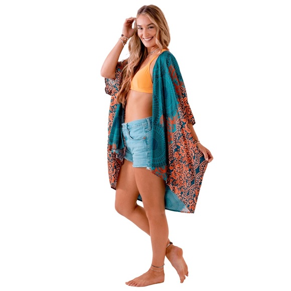 Lotus and Luna Mandela Kimono - Picture 6 of 6